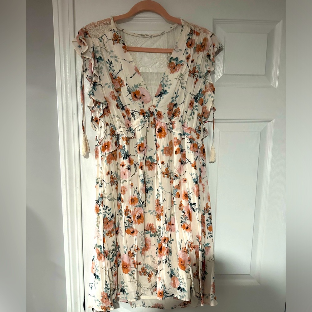 Xhiliration NWT mini dress